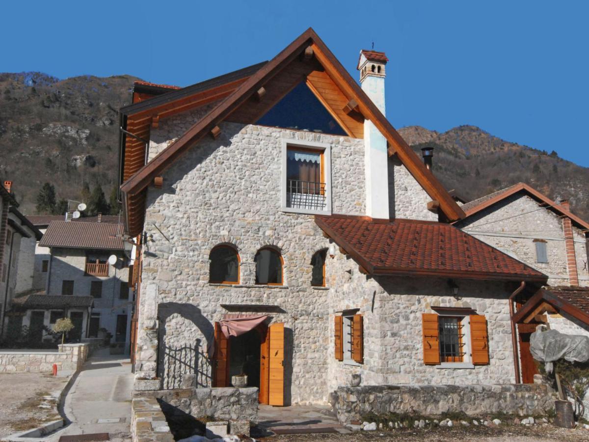 Apartment Albergo Diffuso - Cjasa Ustin-1 By Interhome Барчис Экстерьер фото